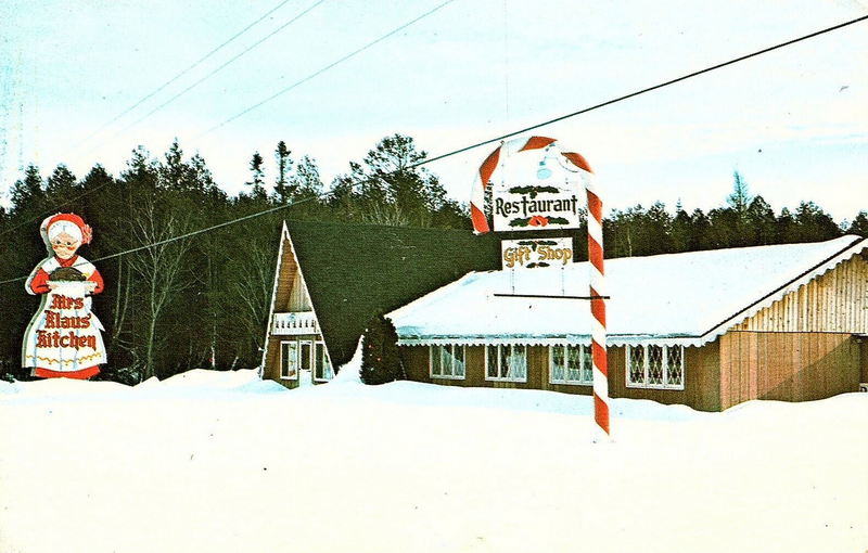 Christmas - Vintage Postcard